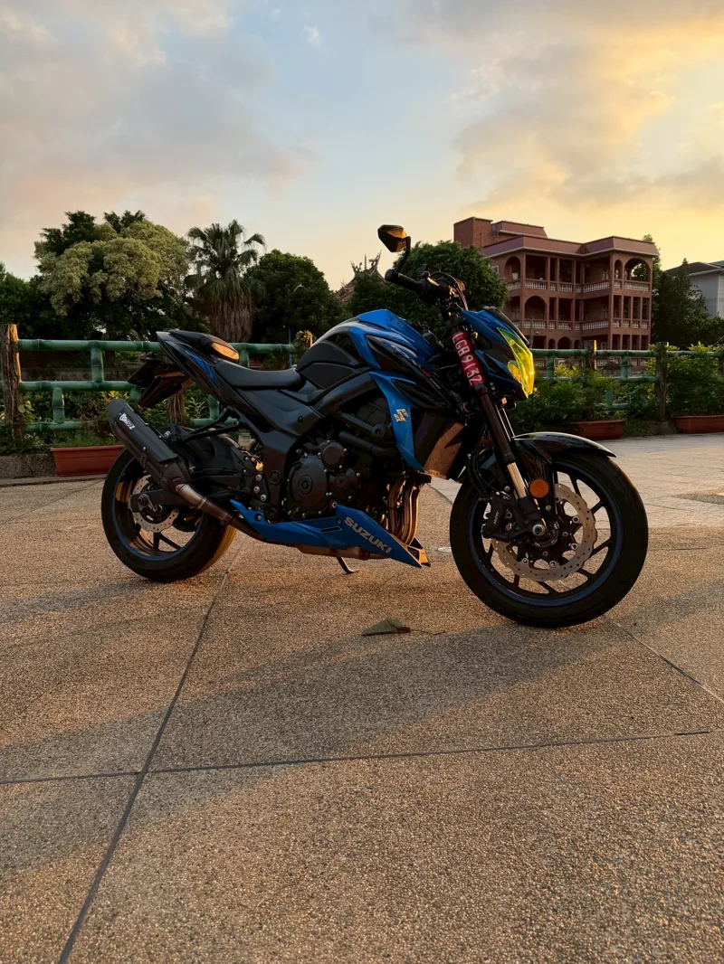 suzuki gsx-s750．第 1 張
