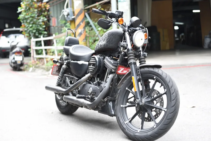 哈雷 Harley-Davidson Sportster Iron 883N．第 1 張
